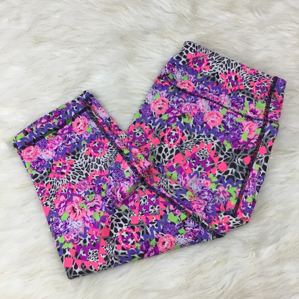 Material Girl Active Leopard floral leggings - Picture 1 of 3
